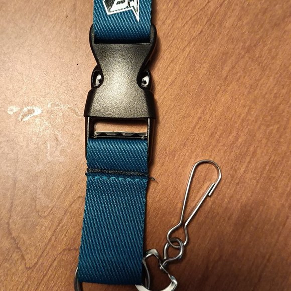 Philadelphia Eagles double sided lanyard W/ detachable buckle. - Picture 3 of 4